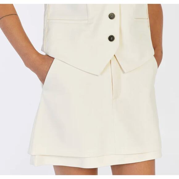 DISSH Beckham Cream Mini Skirt Double Hem Neutral Size 4 - Picture 1 of 9
